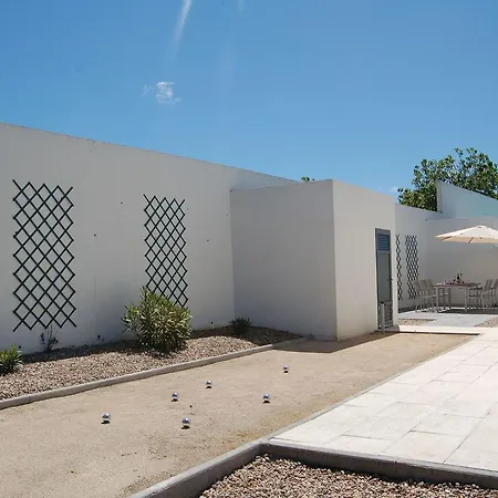 Вилла Modern With Private Pool Just 400m From The Sea Лориньян