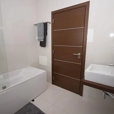 Modern With Private Pool Just 400m From The Sea Вилла